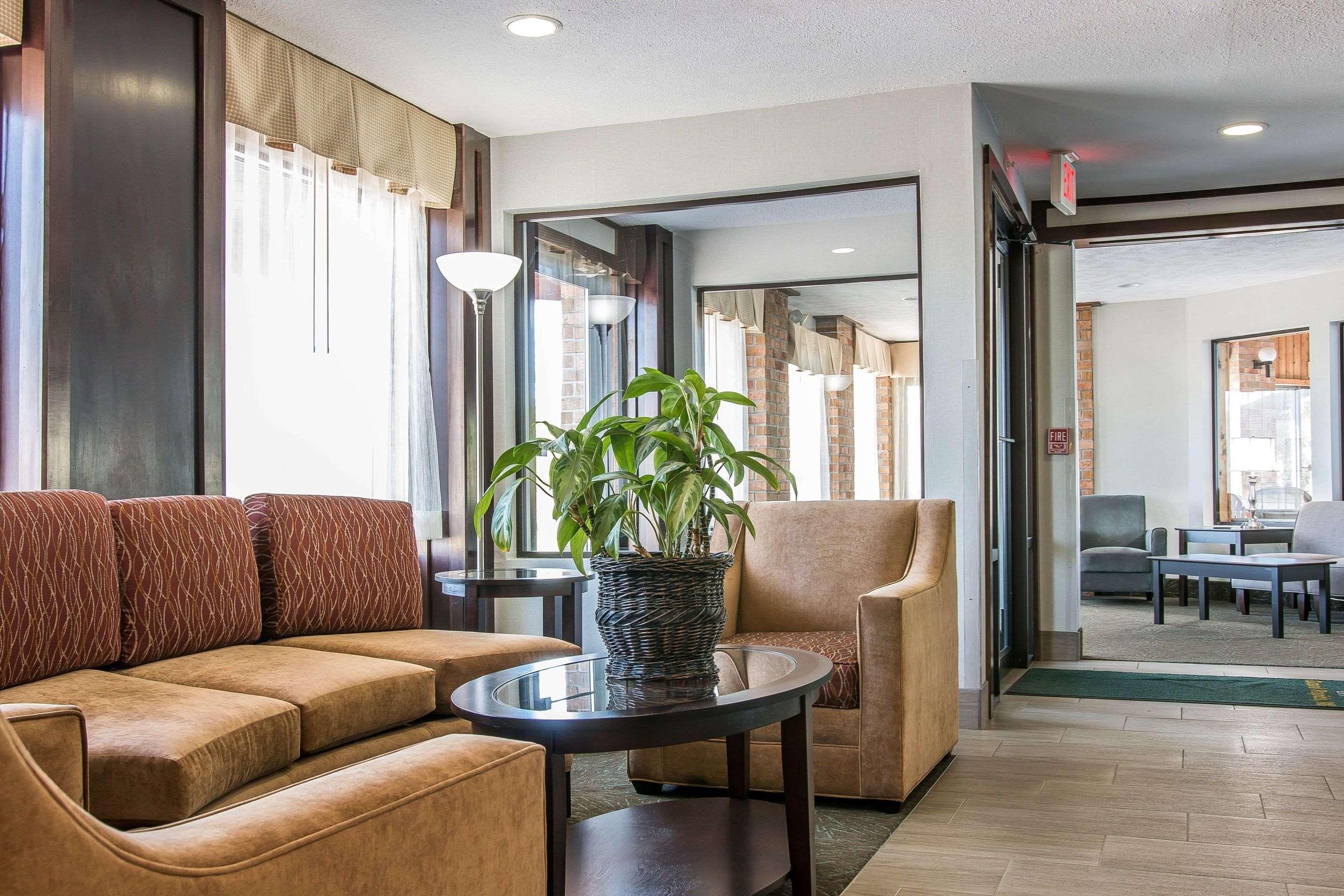 Cutlerville Quality Inn Grand Rapids South-Byron Center מראה חיצוני תמונה